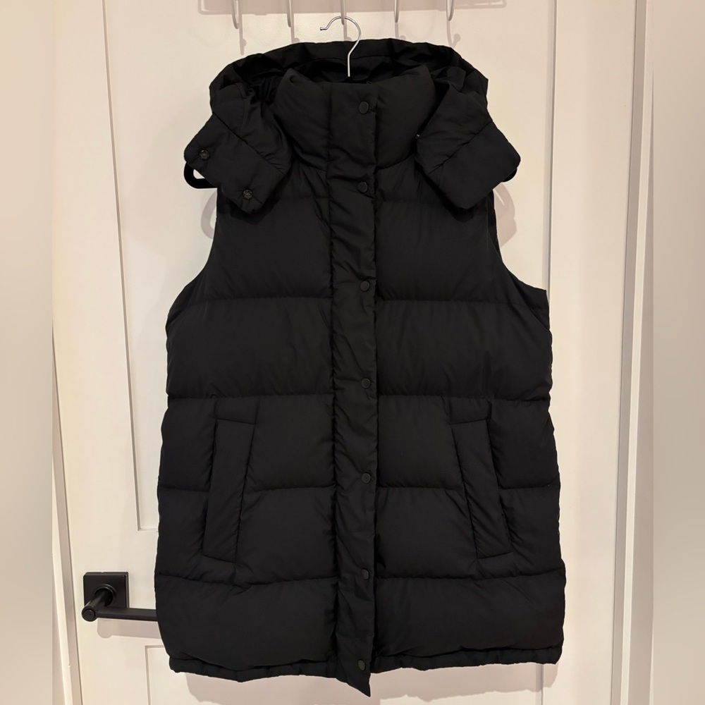 lululemon athletica Black Puffer Vest